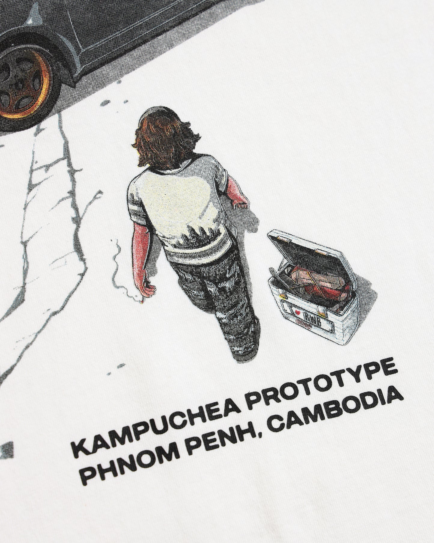 AKIRA TEE OFF WHITE