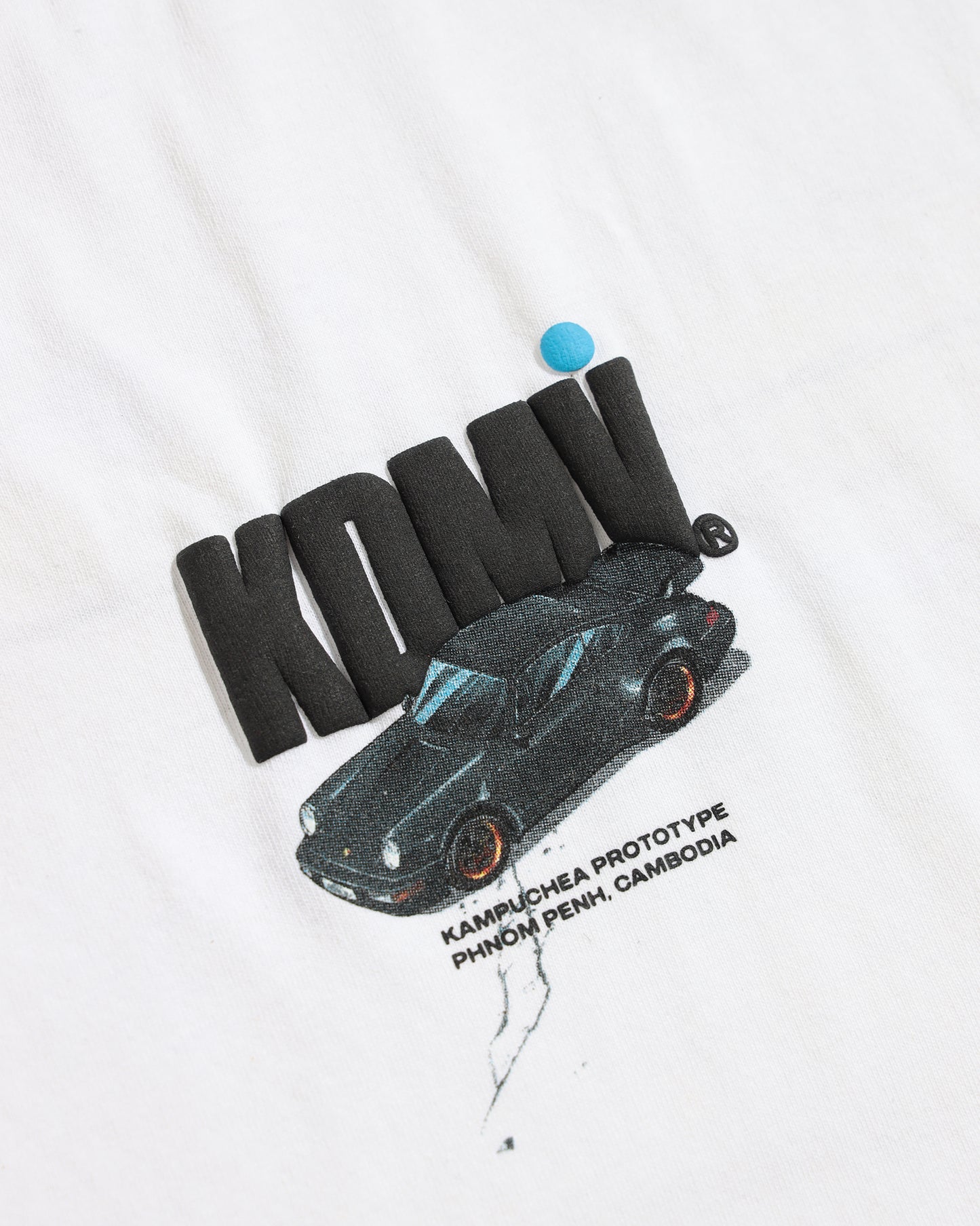 AKIRA TEE OFF WHITE