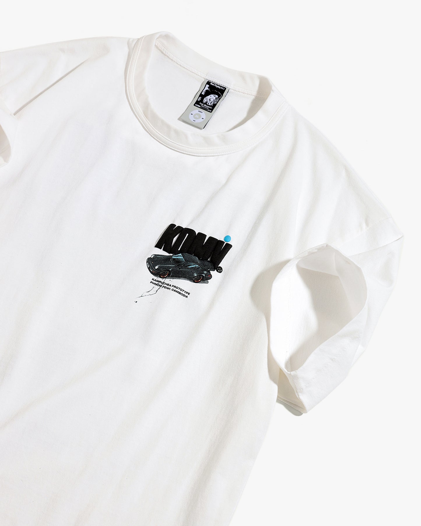 AKIRA TEE OFF WHITE