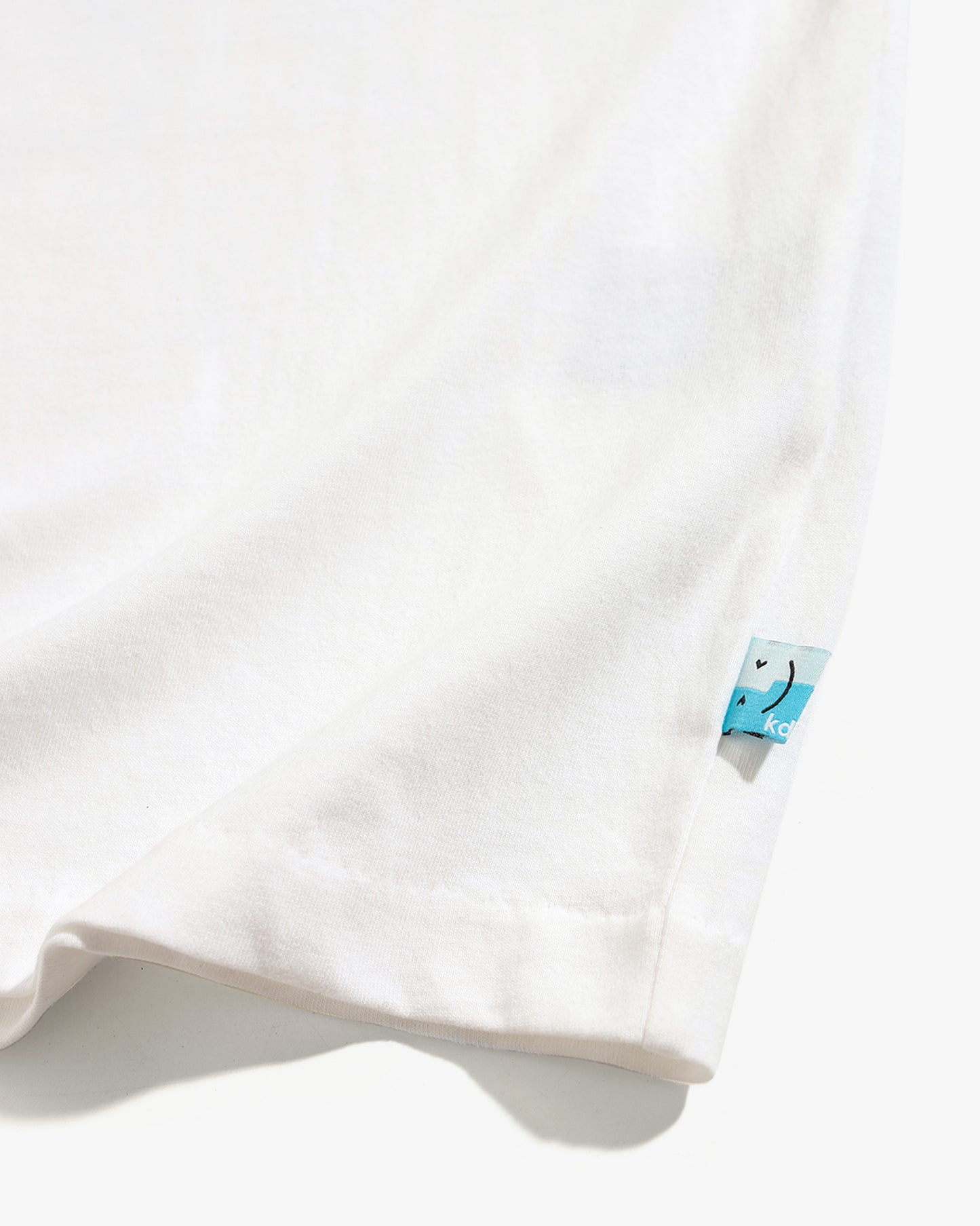 AKIRA TEE OFF WHITE